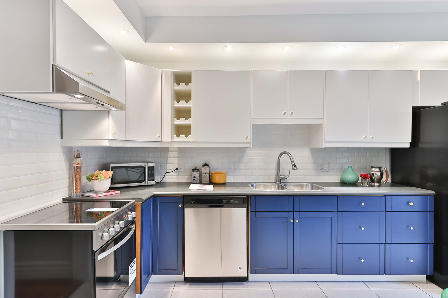 complete kitchen cabinet installation | Kitchen Art Design